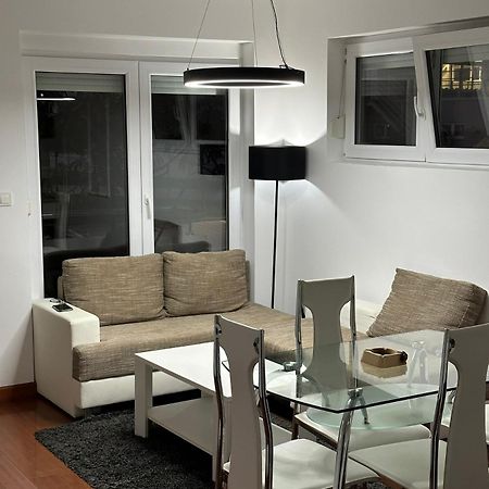 Apartman Aurora Veliko Gradiste Exterior photo
